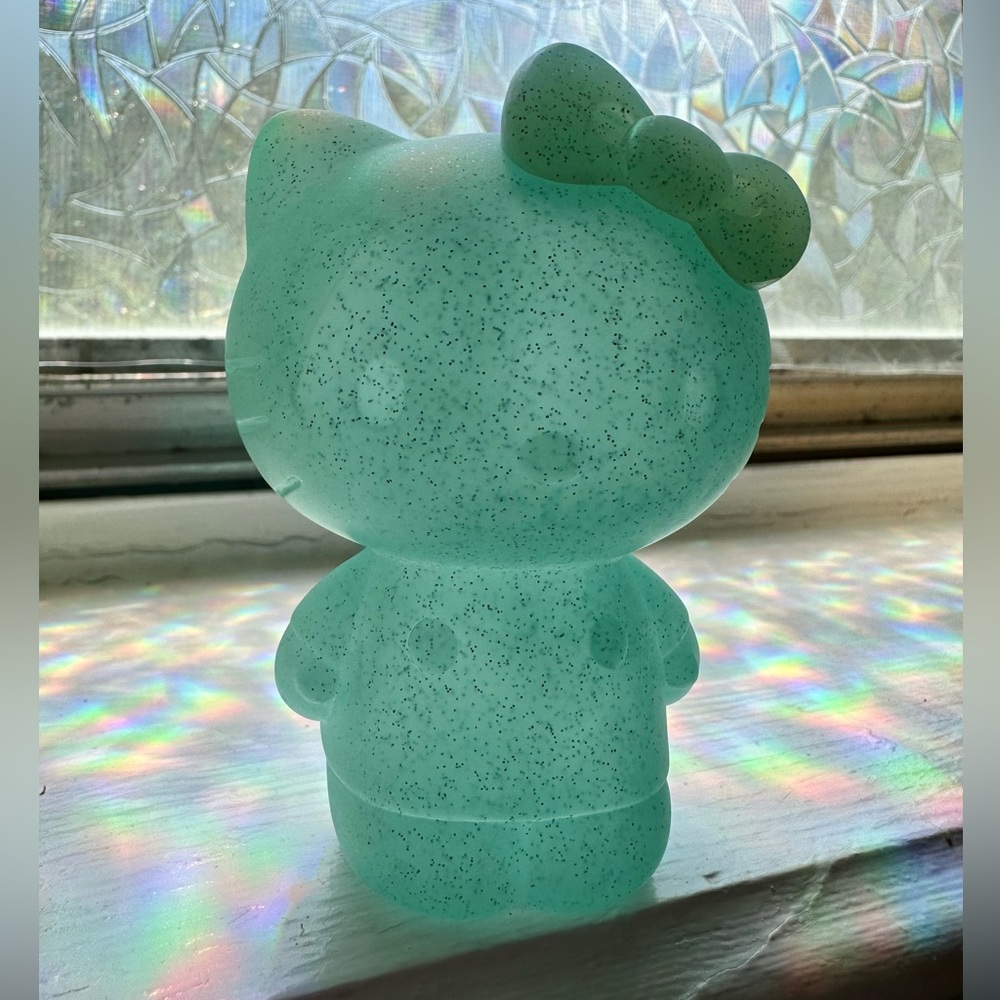 Hello Kitty Figure Glitter Loot Crate